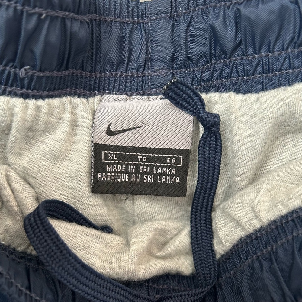 Nike Vintage Y2K Men's Navy Track Pants - Picture 3 of 6